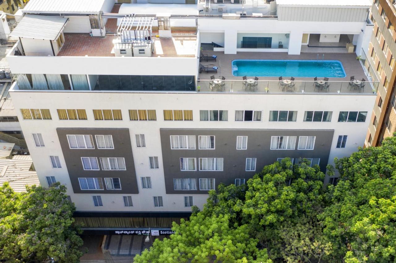 Zion - A Luxurious Hotel Bangalore Exterior foto